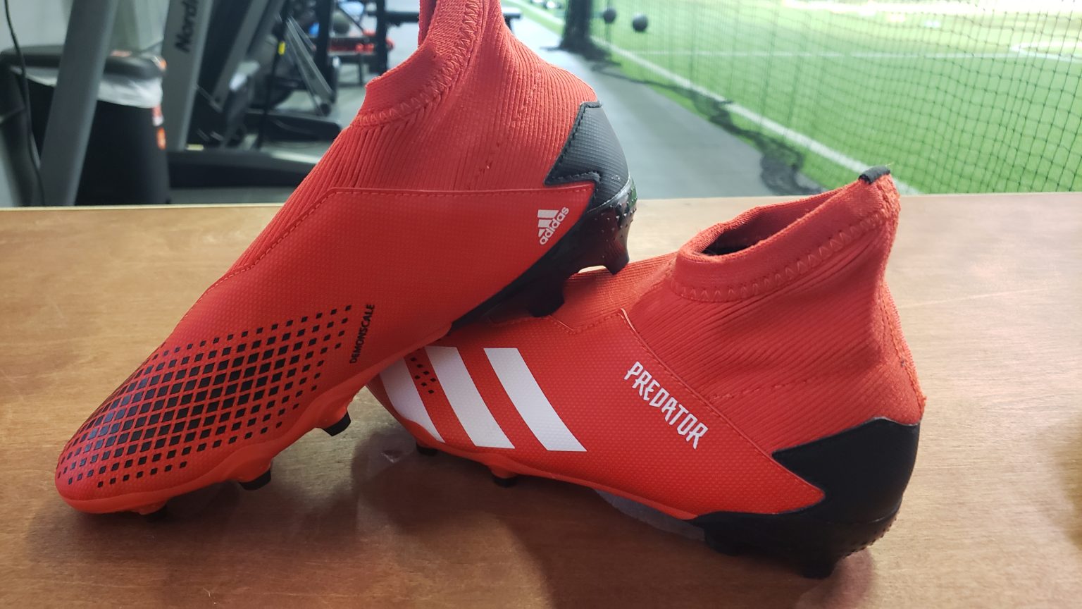 adidas soccer cleats laceless